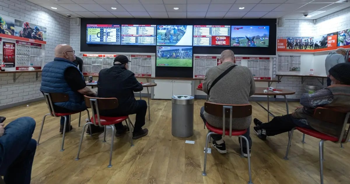 UK Public Distrusts Gambling Firms, Wants Fewer Shops