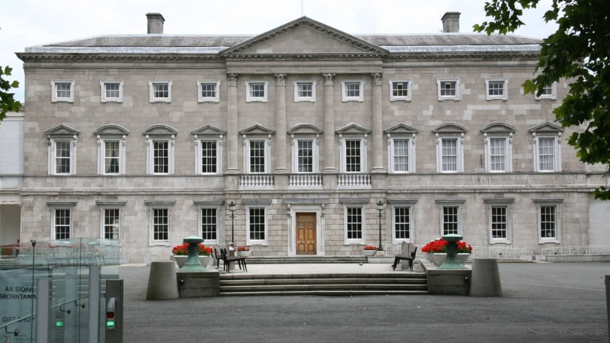 Irish Election Odds: Latest Betting Movements As Fine Gael Lead FF and Sinn Fein Irish Election Odds: Latest Betting Movements As Fine Gael Lead FF and Sinn Fein