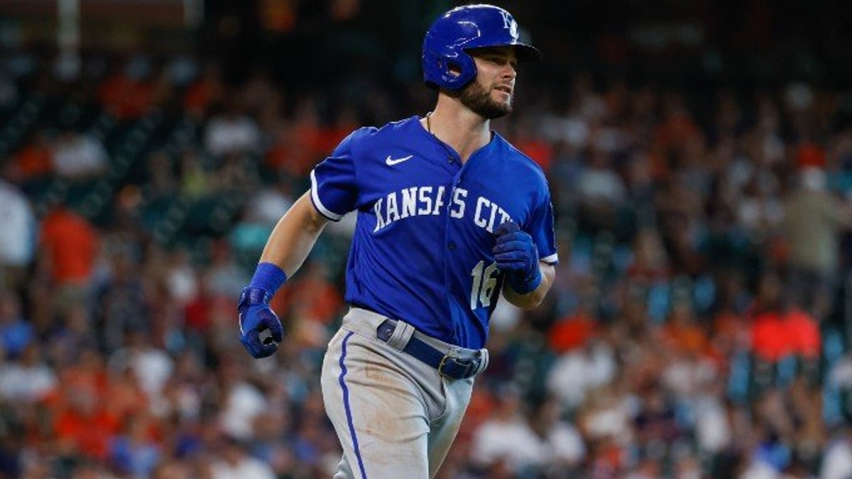 10 Unvaccinated Kansas City Royals Skip Series Against Toronto Blue Jays 10 Unvaccinated Kansas City Royals Skip Series Against Toronto Blue Jays