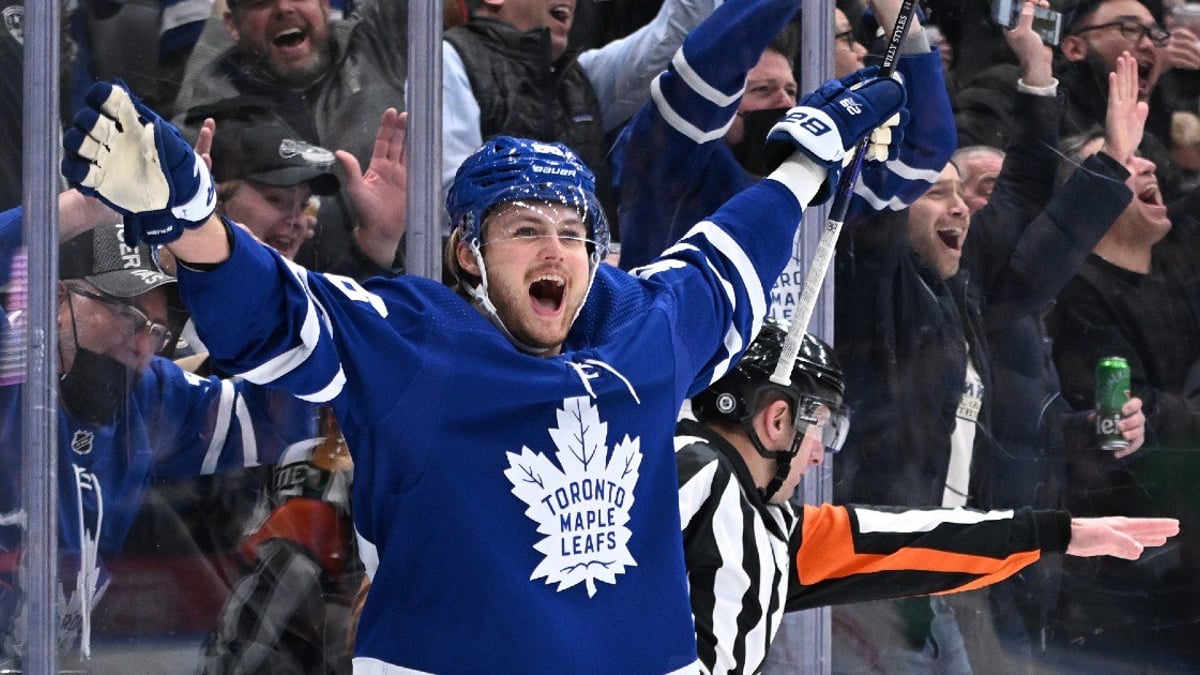 NHL Picks: How to Bet the Maple Leafs' Huge Line vs. Arizona NHL Picks: How to Bet the Maple Leafs' Huge Line vs. Arizona