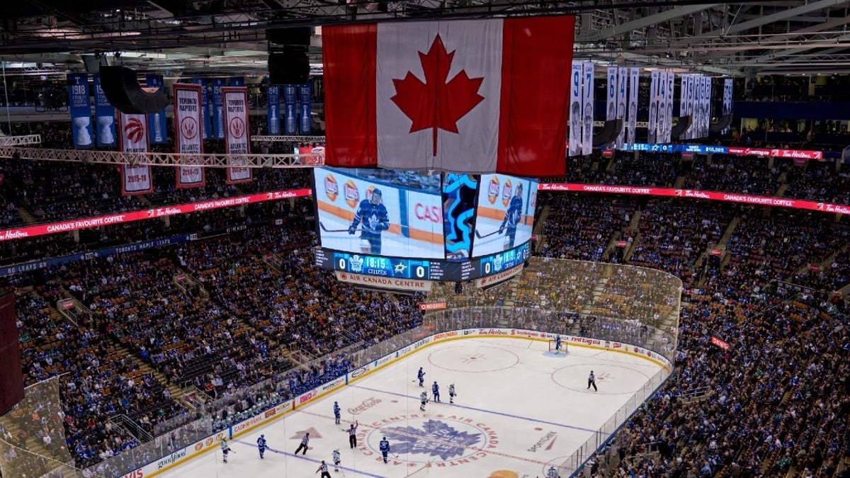 Leafs Wake Up Favourites Going Into Series With Panthers Leafs Wake Up Favourites Going Into Series With Panthers