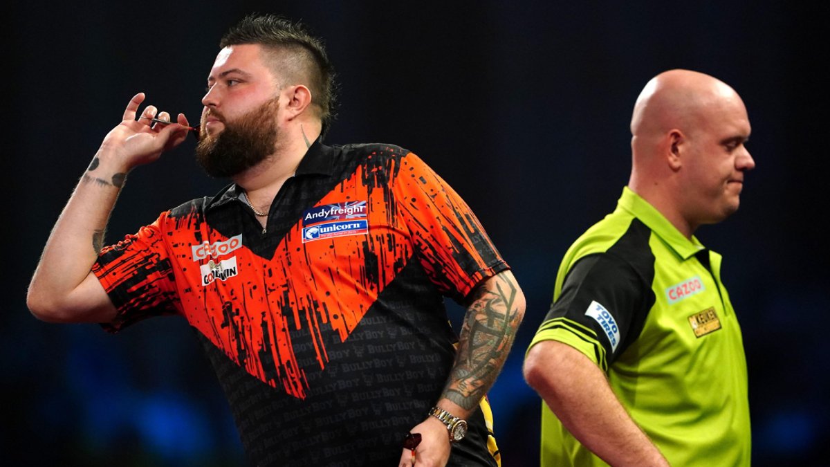 PDC World Darts Championship Tips: Predictions, Specials and Odds For Ally Pally PDC World Darts Championship Tips: Predictions, Specials and Odds For Ally Pally