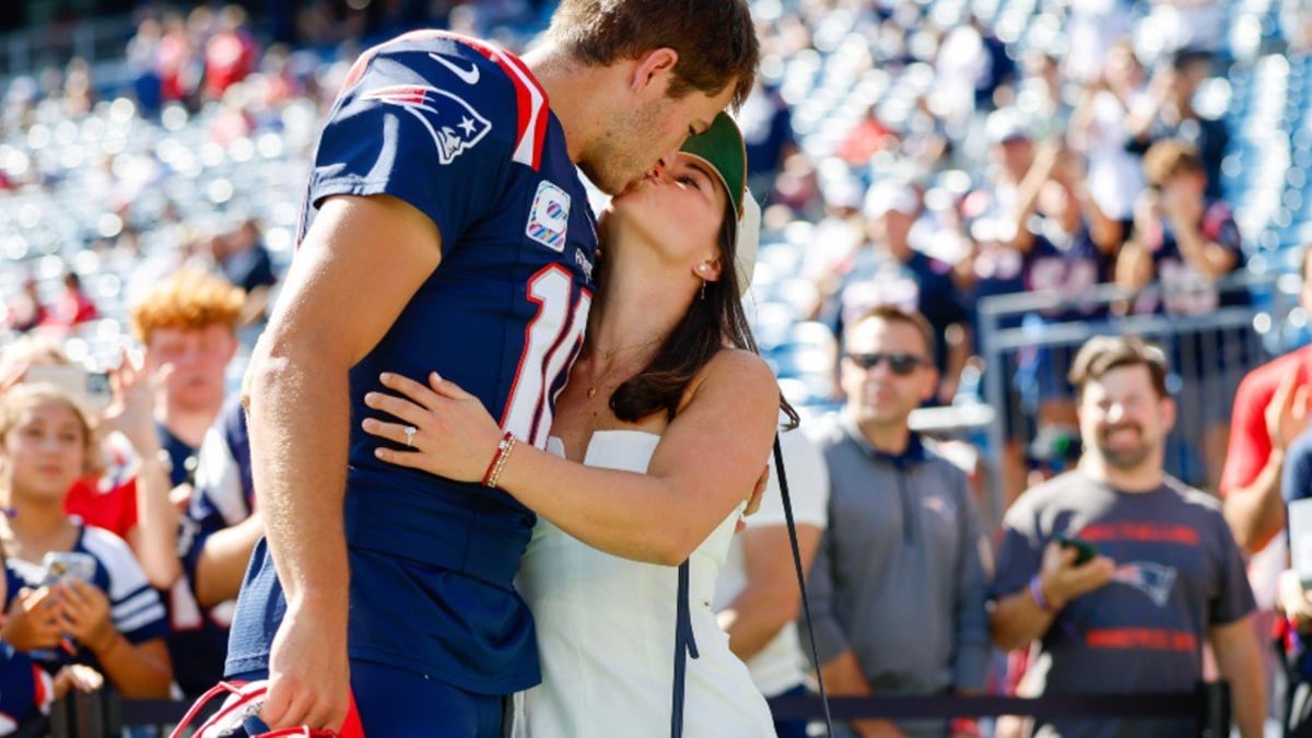 NFL Roundup: The New Power Couple NFL Roundup: The New Power Couple