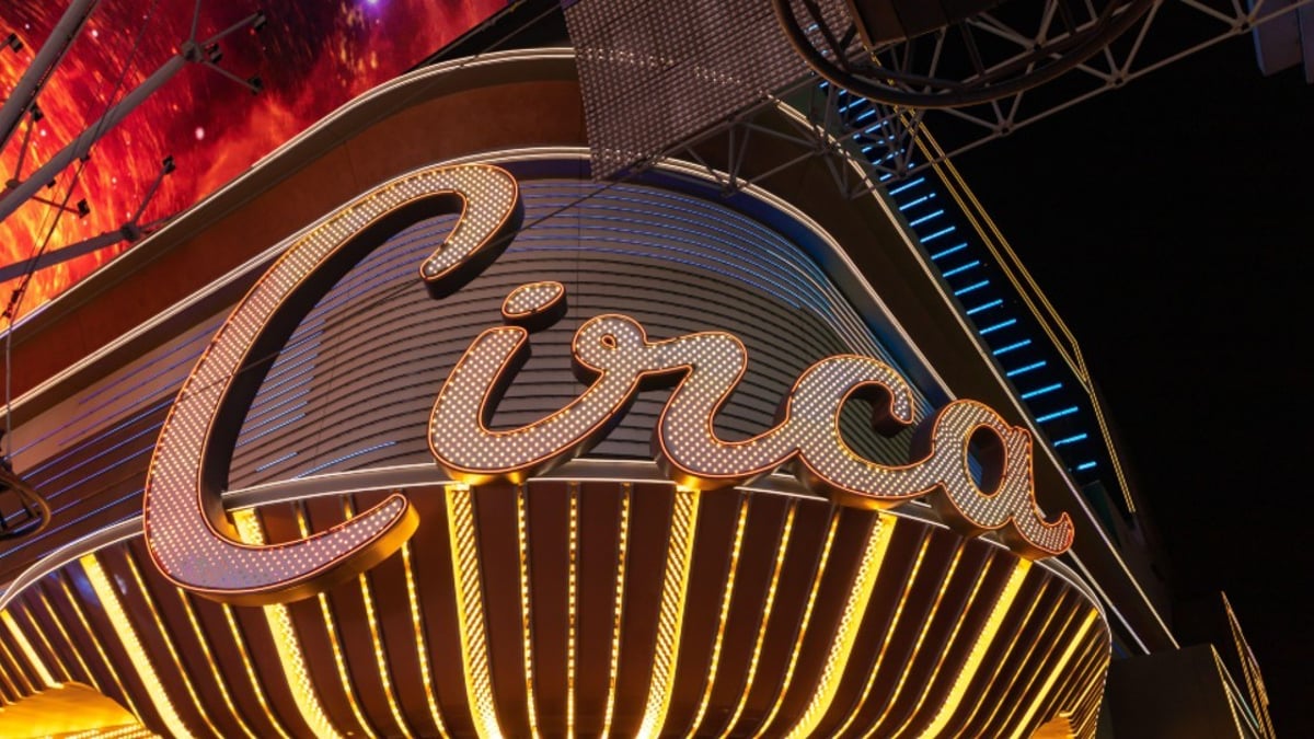 Las Vegas Casinos Offer Canadians "At Par" Discount Las Vegas Casinos Offer Canadians "At Par" Discount