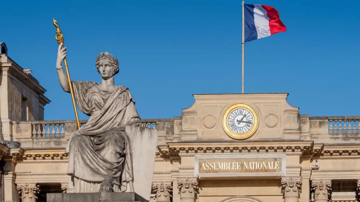 French Presidential Election Odds: How Bettors Should Navigate A Wide, Divided Field French Presidential Election Odds: How Bettors Should Navigate A Wide, Divided Field