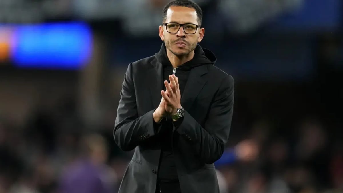Gus Poyet: Chelsea Owners Should Keep Faith With Manager Liam Rosenior Gus Poyet: Chelsea Owners Should Keep Faith With Manager Liam Rosenior