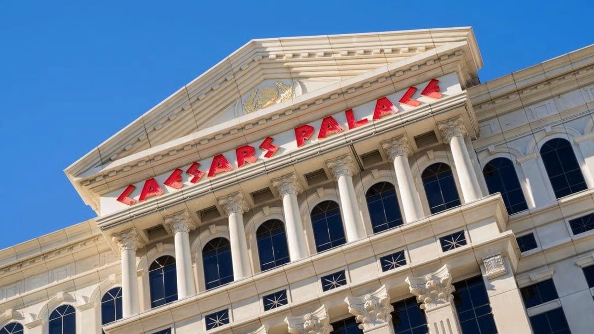 Caesars Entertainment Revenue Rises Before Fertitta Takeover Caesars Entertainment Revenue Rises Before Fertitta Takeover