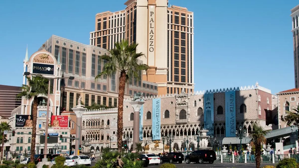 Casino News Roundup: Dana White Targets Gambling Tax & Vegas Plans Summer Fireworks Casino News Roundup: Dana White Targets Gambling Tax & Vegas Plans Summer Fireworks