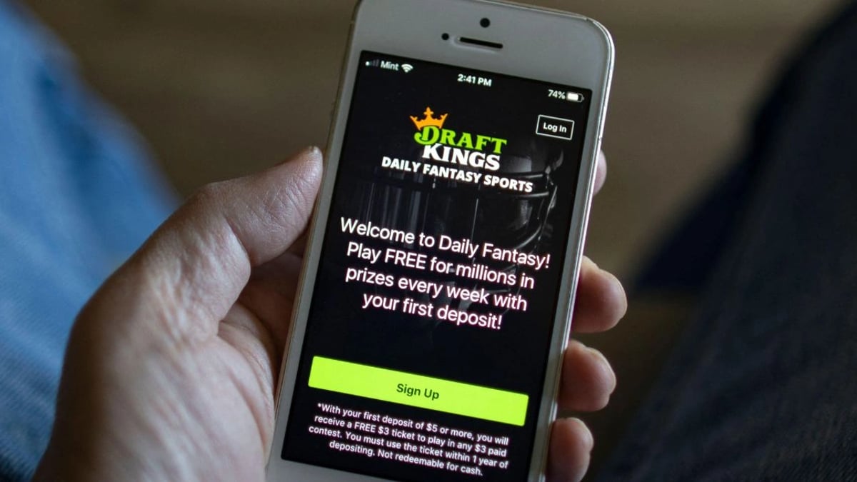 Daily Fantasy Sites That Accept Rollcard in the US Daily Fantasy Sites That Accept Rollcard in the US