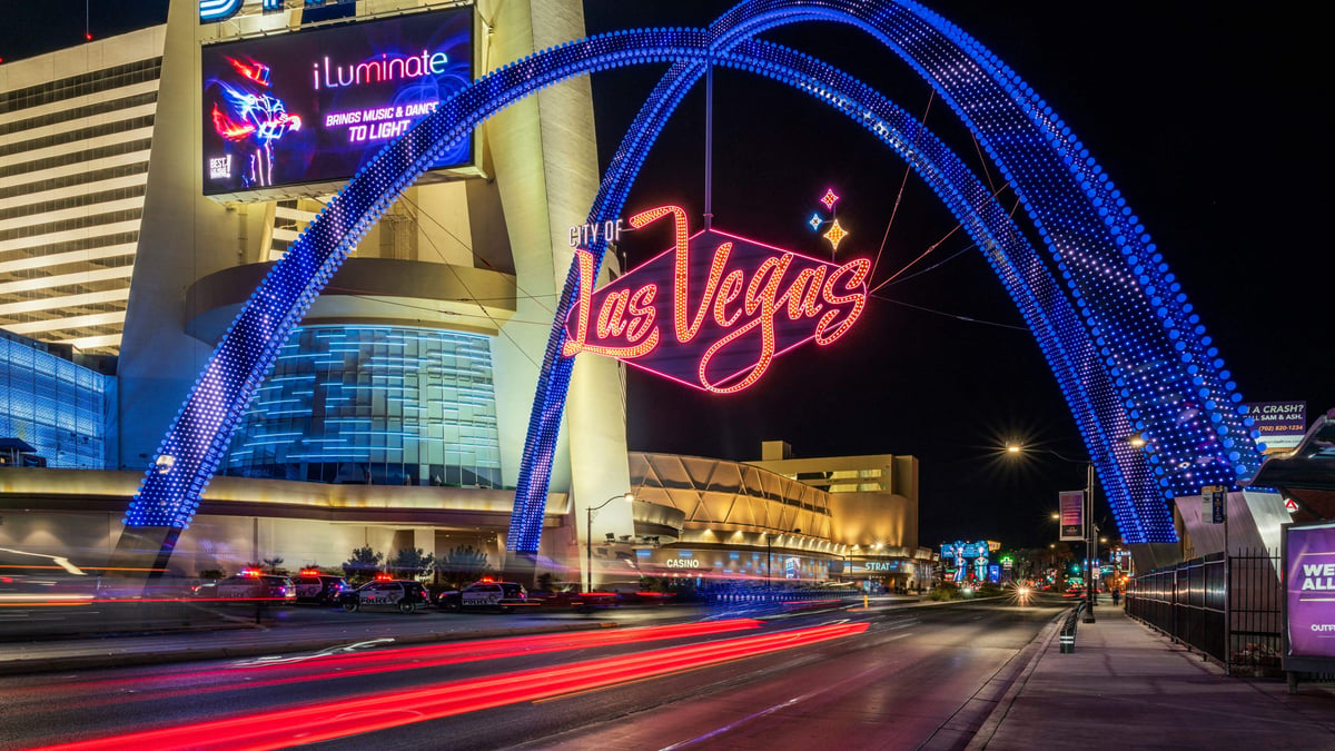 As Online Gambling Spreads, Las Vegas Leans On Events While Strip Gaming Stalls As Online Gambling Spreads, Las Vegas Leans On Events While Strip Gaming Stalls