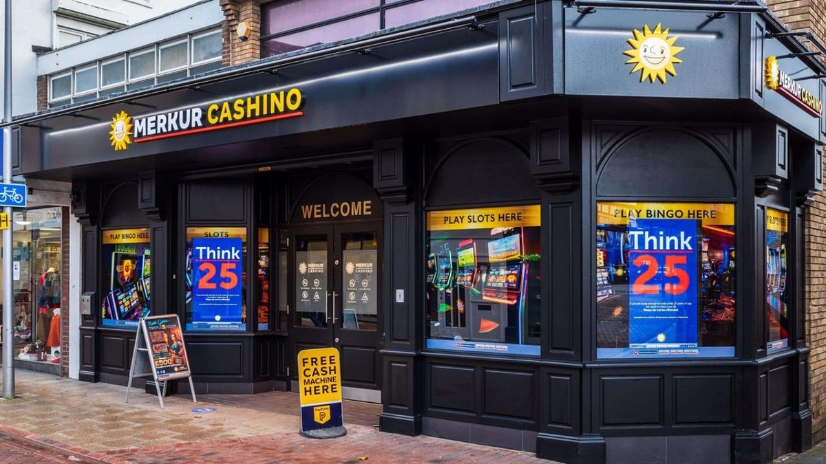 MERKUR Opens Third UK Casino With Victoria Gate Leeds Takeover MERKUR Opens Third UK Casino With Victoria Gate Leeds Takeover
