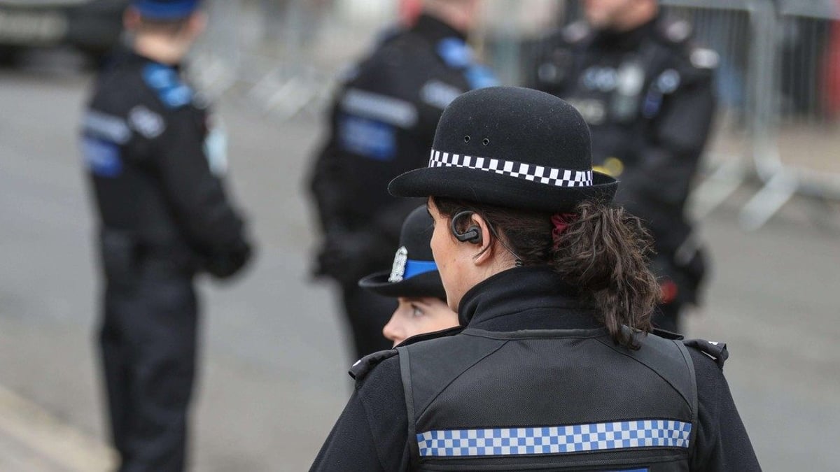 Two Arrested Over Alleged Illegal Casino In Bristol After Police Raid Two Arrested Over Alleged Illegal Casino In Bristol After Police Raid