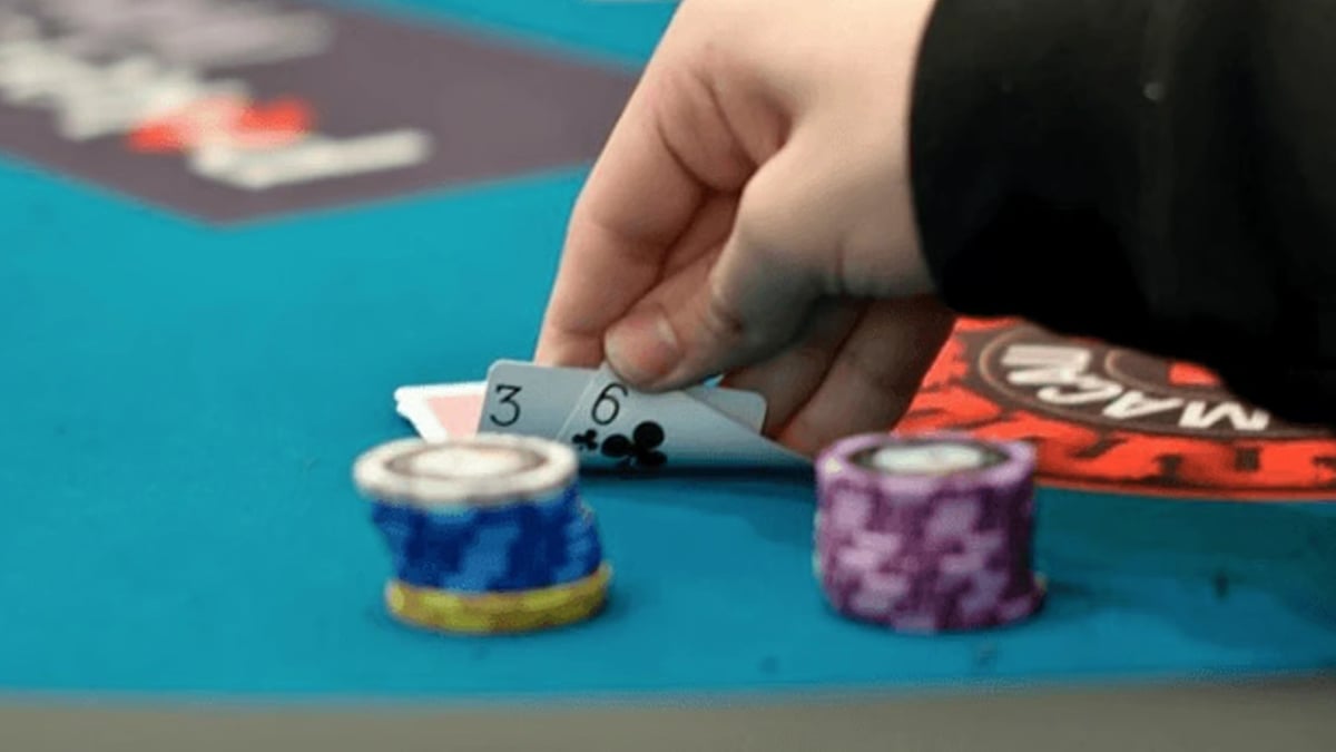 10 Rookie Mistakes Made in Texas Hold'em Poker you Need to Avoid 10 Rookie Mistakes Made in Texas Hold'em Poker you Need to Avoid