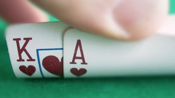 Henry Orenstein, Holocaust Survivor and Inventor of Poker's Hole Card Camera, Dies at 98 Henry Orenstein, Holocaust Survivor and Inventor of Poker's Hole Card Camera, Dies at 98