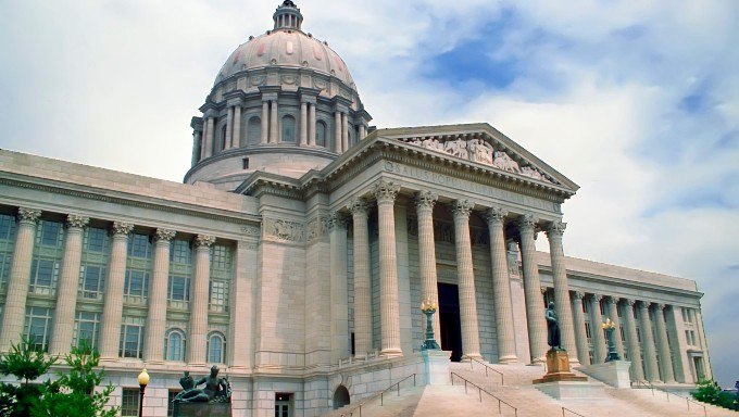 Missouri Lawmakers Tangle Over Sports Betting Tax Rate Missouri Lawmakers Tangle Over Sports Betting Tax Rate