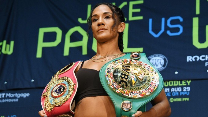 Boxing Champion Amanda Serrano Signs Agreement with FanDuel Sportsbook Boxing Champion Amanda Serrano Signs Agreement with FanDuel Sportsbook