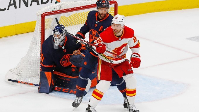 Battle of Alberta Has Been Anything But Dull Battle of Alberta Has Been Anything But Dull