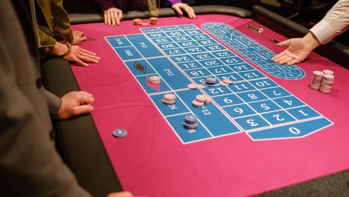 Canadian Casino Workers Could Go On Strike Friday Canadian Casino Workers Could Go On Strike Friday