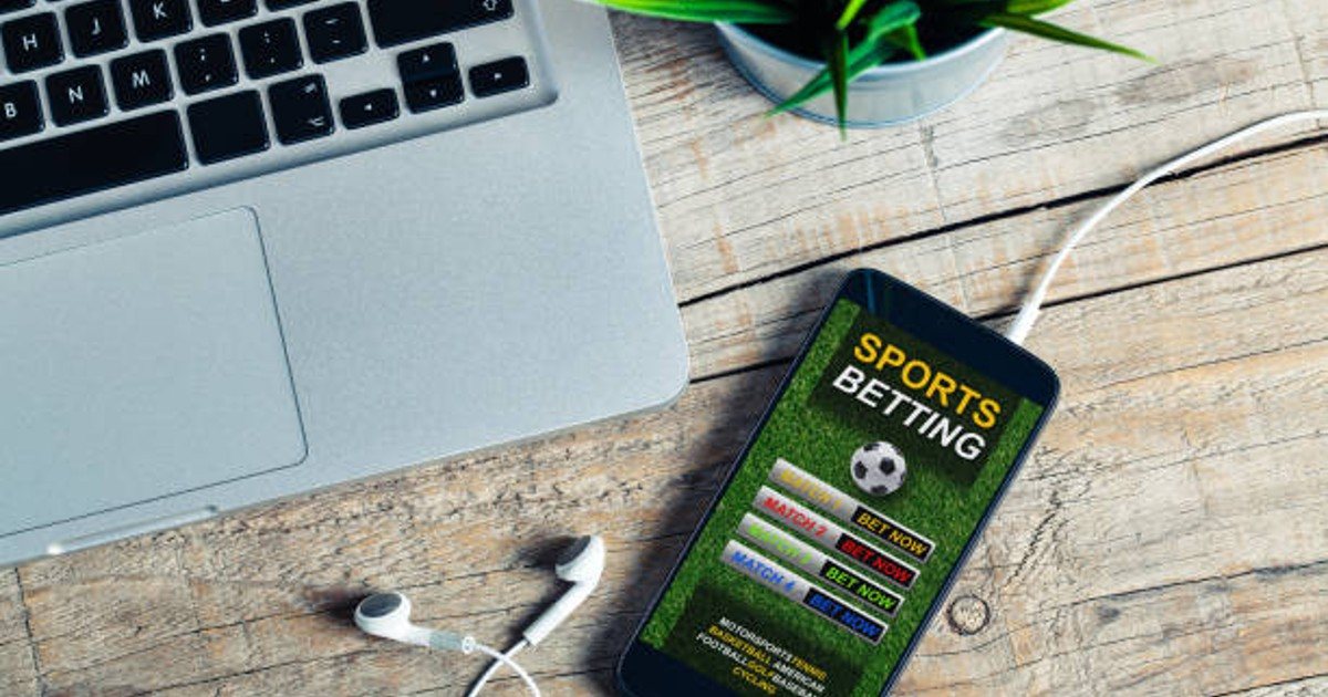 California Voters Oppose Mobile Sports Betting: Poll California Voters Oppose Mobile Sports Betting: Poll