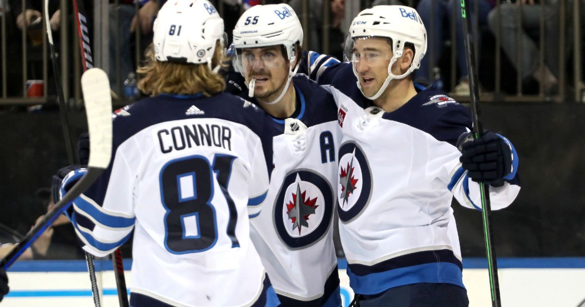 Winnipeg Jets Building Roster With Eye On Playoffs Winnipeg Jets Building Roster With Eye On Playoffs