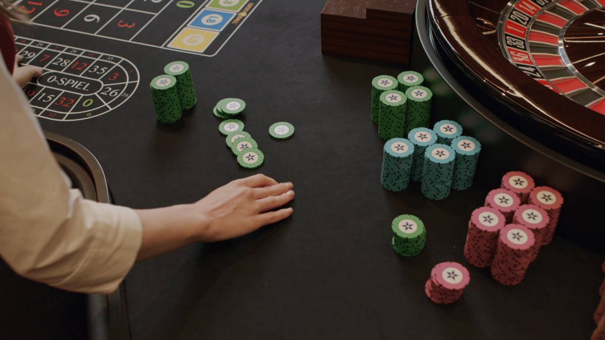 Live! Casino Pittsburgh Offering Free Dealer Training Live! Casino Pittsburgh Offering Free Dealer Training
