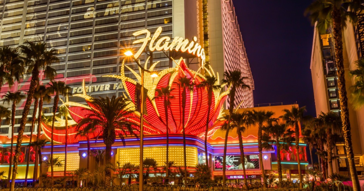 Las Vegas Casinos Offer Deals To Attract Visitors Las Vegas Casinos Offer Deals To Attract Visitors
