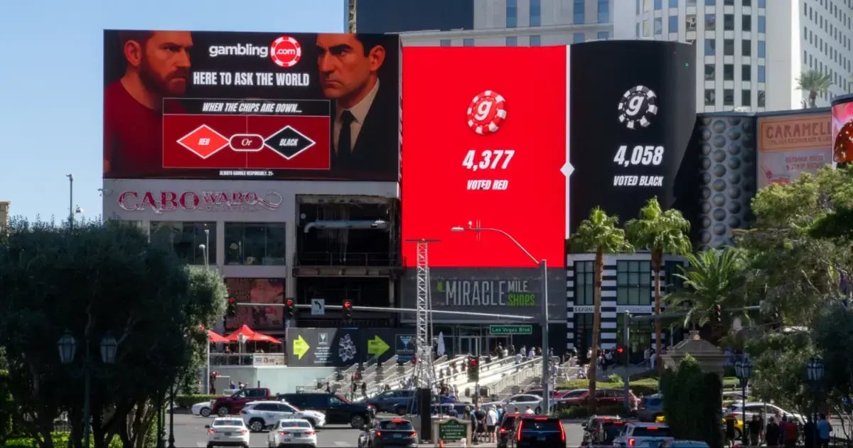 Red Ahead In Battle With Black In Las Vegas! Vote Now To Settle The Big Question Red Ahead In Battle With Black In Las Vegas! Vote Now To Settle The Big Question