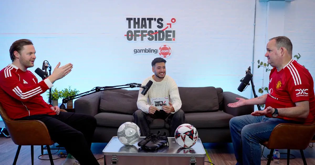 Watch That's Offside - Liverpool Vs Manchester United! Watch That's Offside - Liverpool Vs Manchester United!