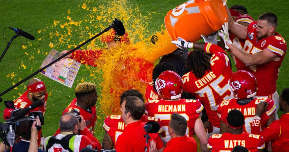 Super Bowl Bets: Gatorade Shower, Coin Toss, National Anthem Super Bowl Bets: Gatorade Shower, Coin Toss, National Anthem