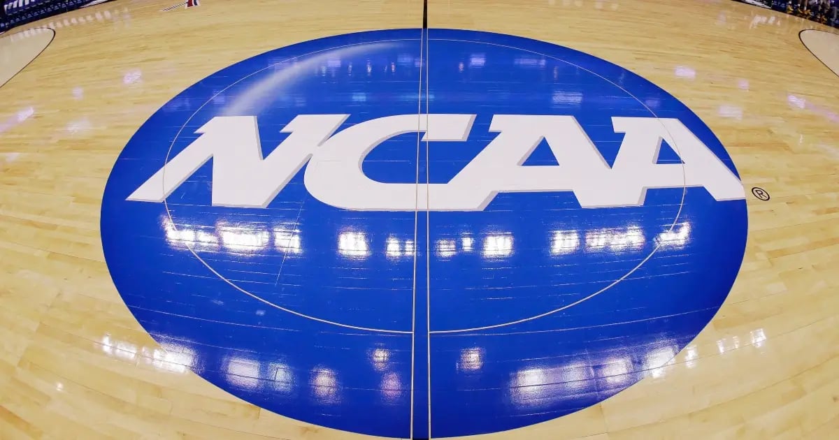 Two More Plead Guilty In NCAA Point-Shaving Case Two More Plead Guilty In NCAA Point-Shaving Case