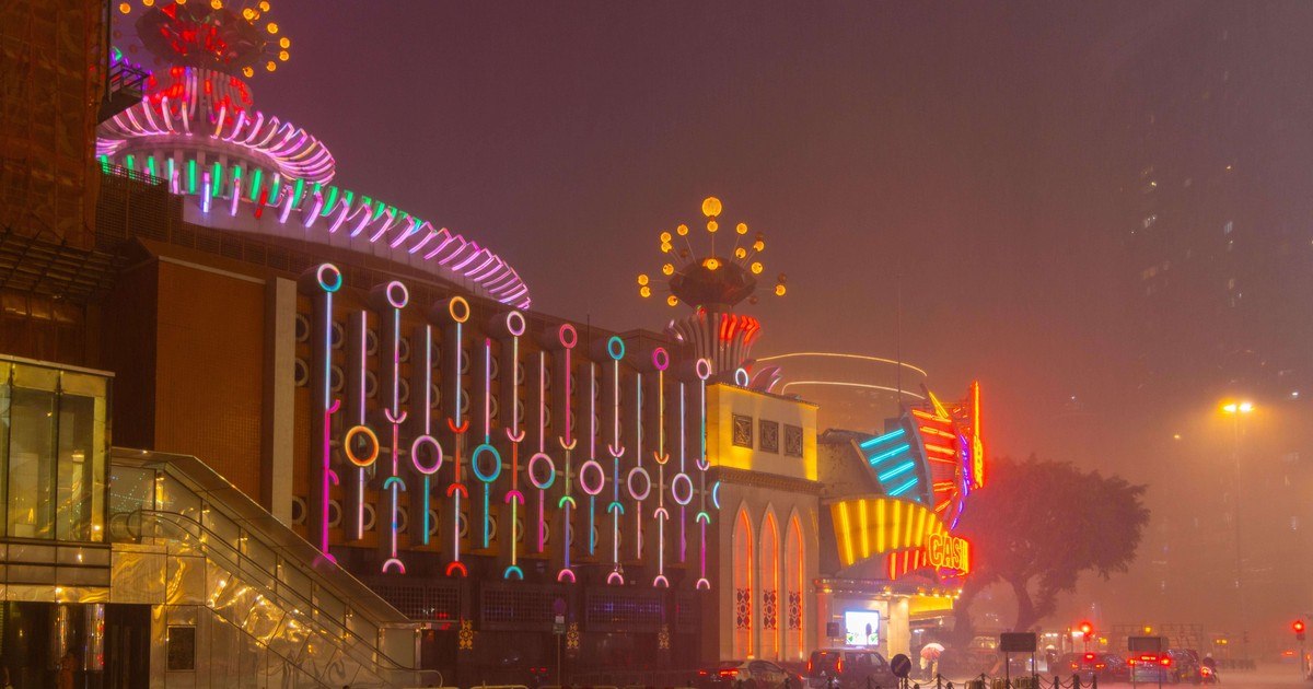 Macau Casino Revenue Rebounds 9.4% From June but Trails 2025 Macau Casino Revenue Rebounds 9.4% From June but Trails 2025