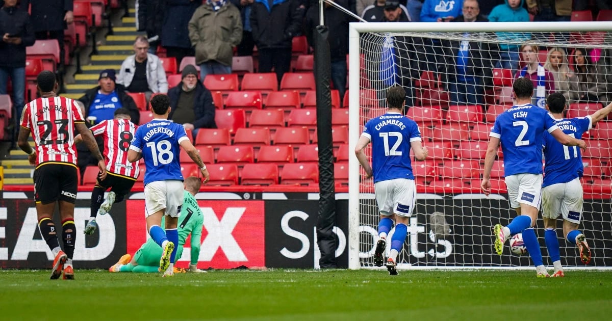 Football Betting: Tom Lee's Tips For EFL Play-Offs Football Betting: Tom Lee's Tips For EFL Play-Offs