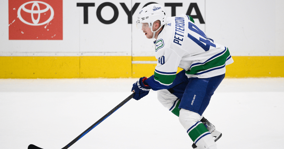 NHL Power Rankings: Canadian teams on the eve of the trade deadline Elias Pettersson Vancouver Canucks