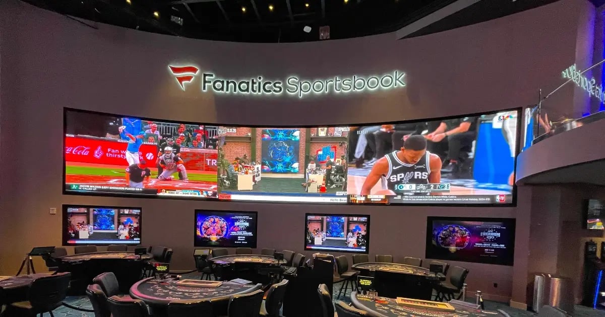Fanatics FAIR PLAY Max: Full-Game NFL, NBA Injury Cover Fanatics FAIR PLAY Max: Full-Game NFL, NBA Injury Cover