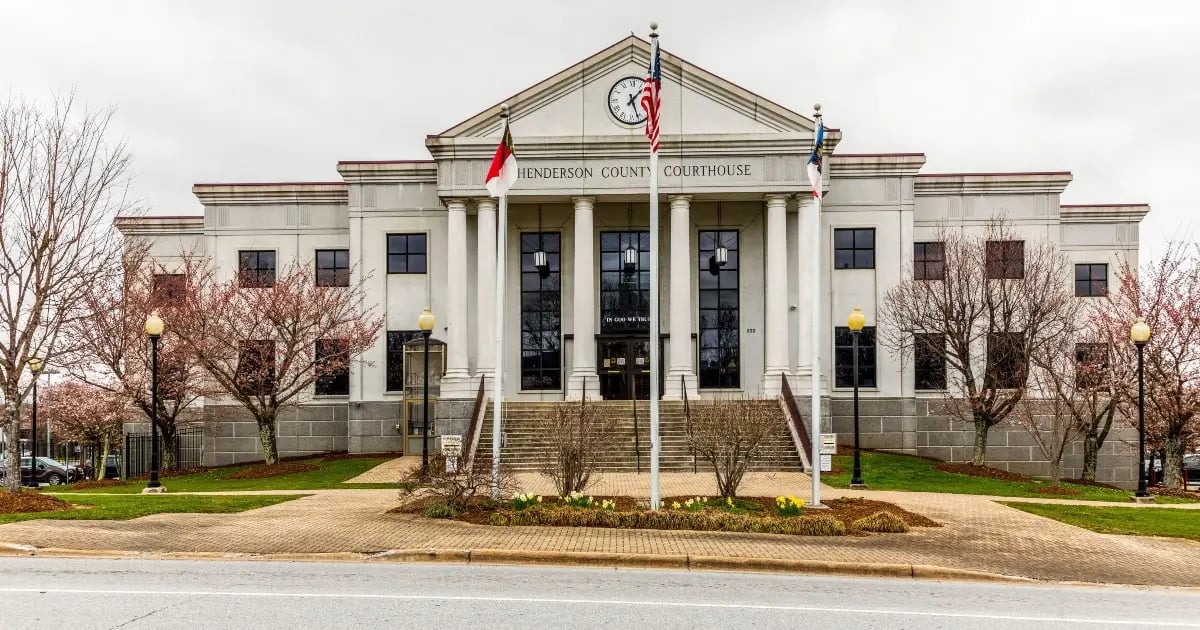 Four Arrested in North Carolina Illegal Gambling Raid Four Arrested in North Carolina Illegal Gambling Raid