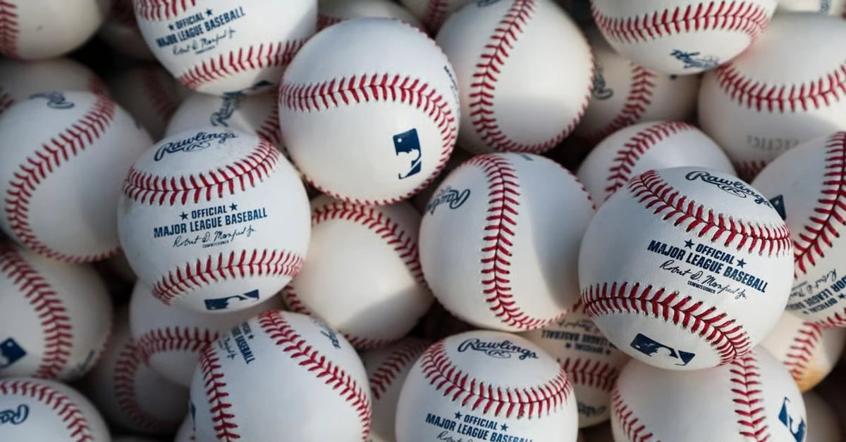How to Bet on the MLB: Tips & Strategies for Baseball Betting How to Bet on the MLB: Tips & Strategies for Baseball Betting