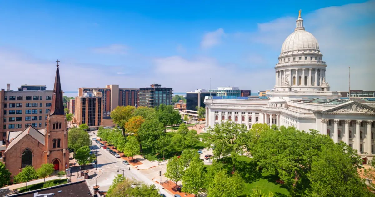 Wisconsin Lawmakers Advance Bipartisan Bill To Legalize Online Sports Betting Wisconsin Lawmakers Advance Bipartisan Bill To Legalize Online Sports Betting