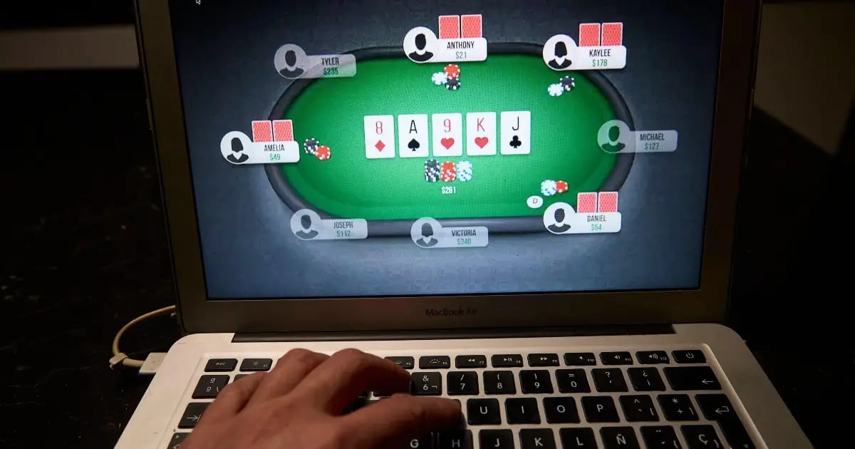 QQPK Poker Bot Claims: 11,469 Accounts Named QQPK Poker Bot Claims: 11,469 Accounts Named