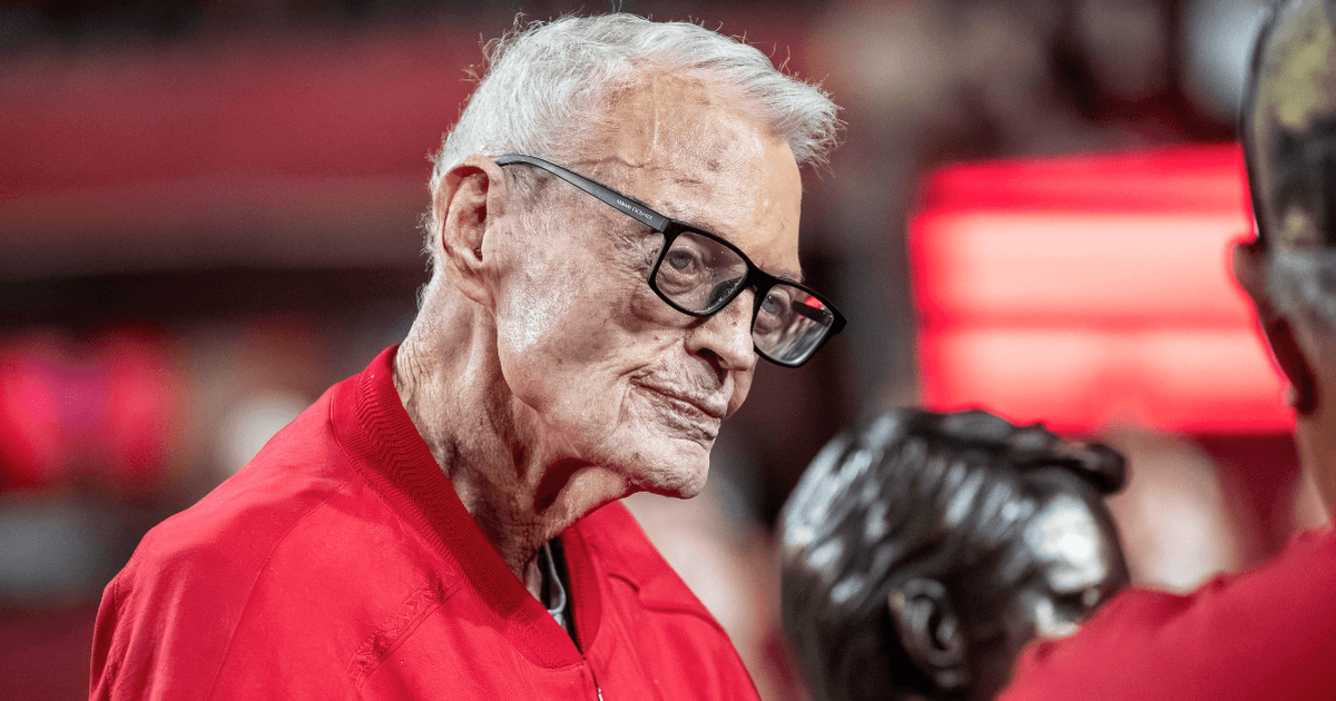 Tom Osborne And 44 Huskers Oppose Nebraska Sports Betting Measures Tom Osborne And 44 Huskers Oppose Nebraska Sports Betting Measures
