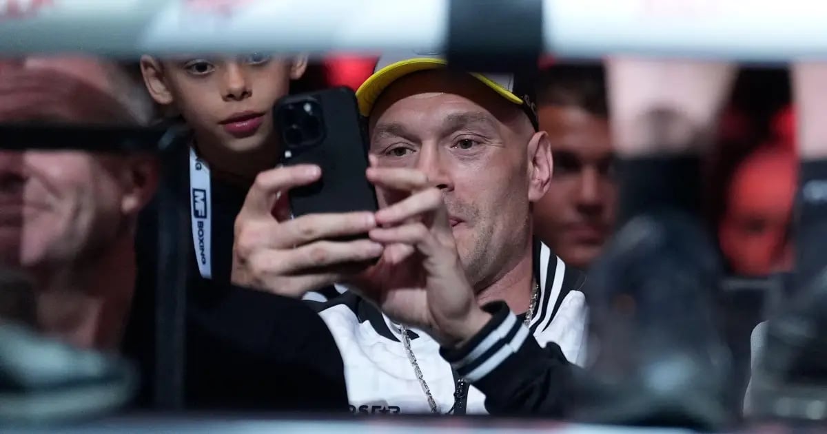 Tyson Fury Denies Gambling Ties Tyson Fury Denies Gambling Ties