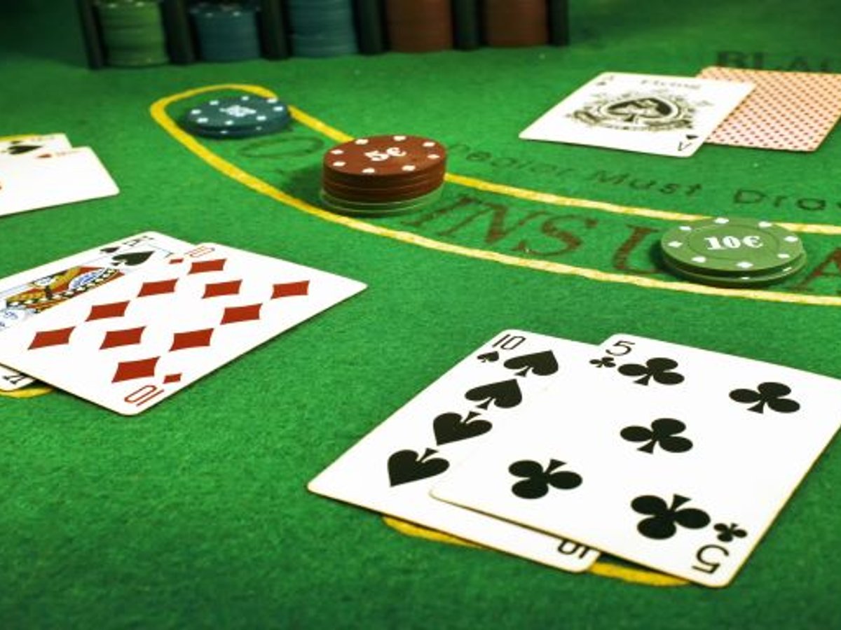 Blackjack Online Üben: So perfektionierst du deine Strategie Blackjack Online Üben: So perfektionierst du deine Strategie