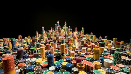 Pokertoernooien: Spelen met een Grote Stapel