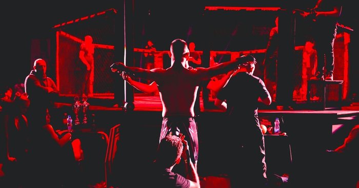 Cage Warriors en de opkomst van MMA-wedden in Europa: Een gids voor MMA wedden