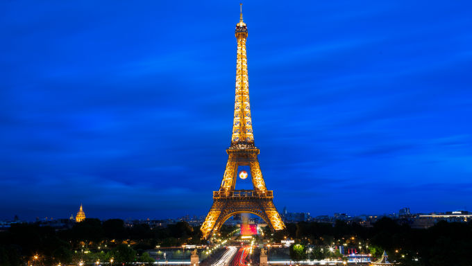 Legendary Paris Poker Venue The Aviation Club To Re-Open