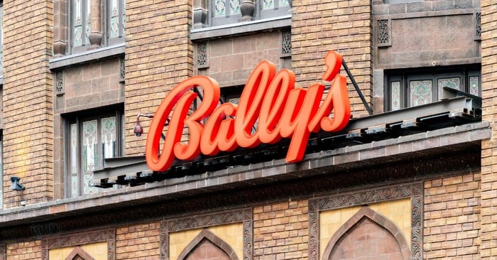 Bally's Blames VGTs for Chicago Construction Pause