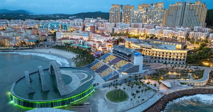 Corona Resort Casino Owner Cuts First-Half Loss By 64%