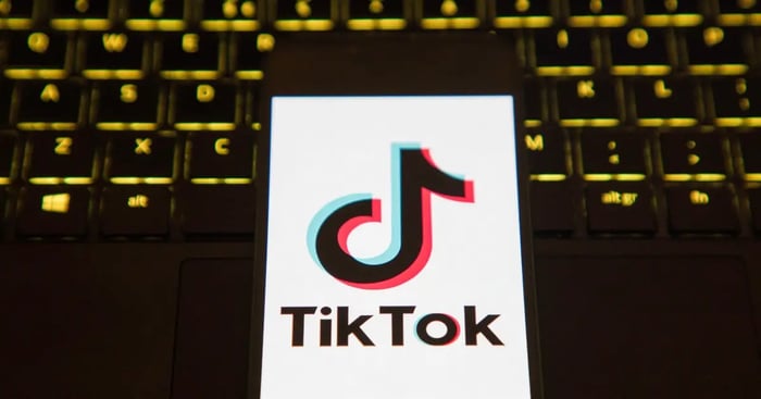 TikTok Bans Safer Gambling Podcaster's Account