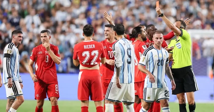 Lady Luck Leads Argentina To Last Four Showdown With Three Lions