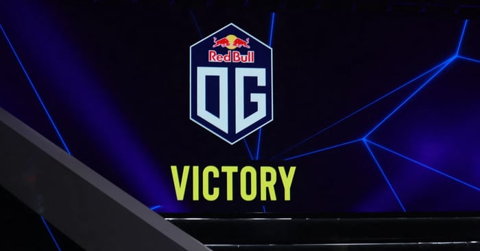 OG Beat Team Spirit 2-1 In PARI Universe Dota 2 Upset