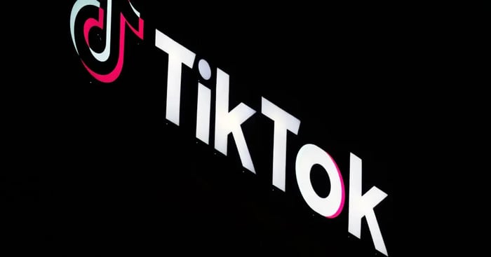 TikTok Restricts Random Card Breaks On Its Shop Platform